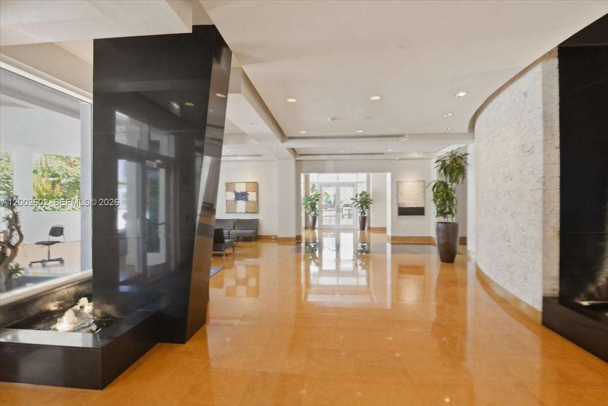 Courts Brickell Key at 801 Brickell Key Blvd, Miami, FL 33131 - For Rent photo 42