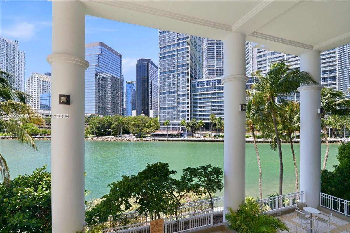 Courts Brickell Key at 801 Brickell Key Blvd, Miami, FL 33131 - For Rent photo 50