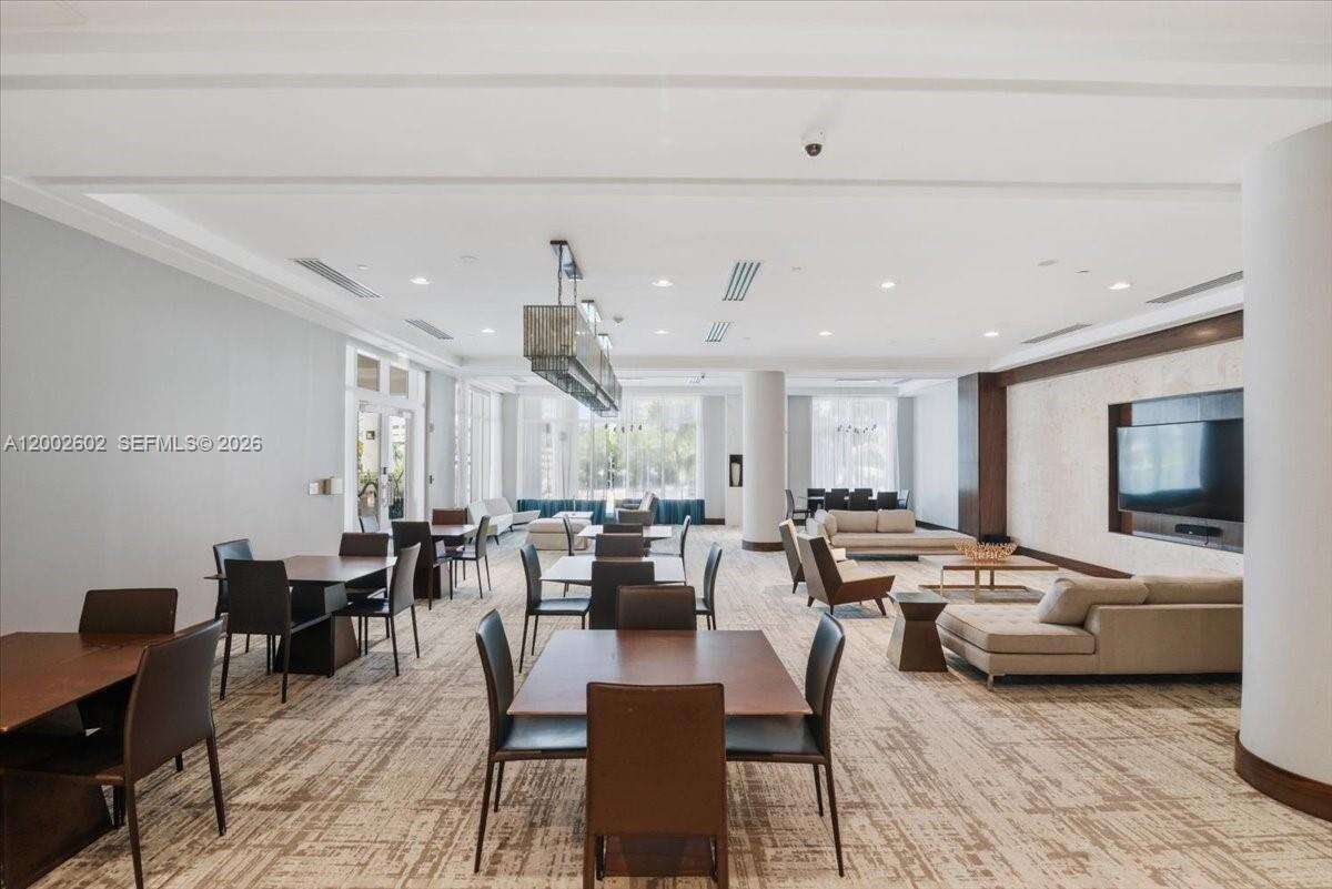 Courts Brickell Key at 801 Brickell Key Blvd, Miami, FL 33131 - For Rent photo 57