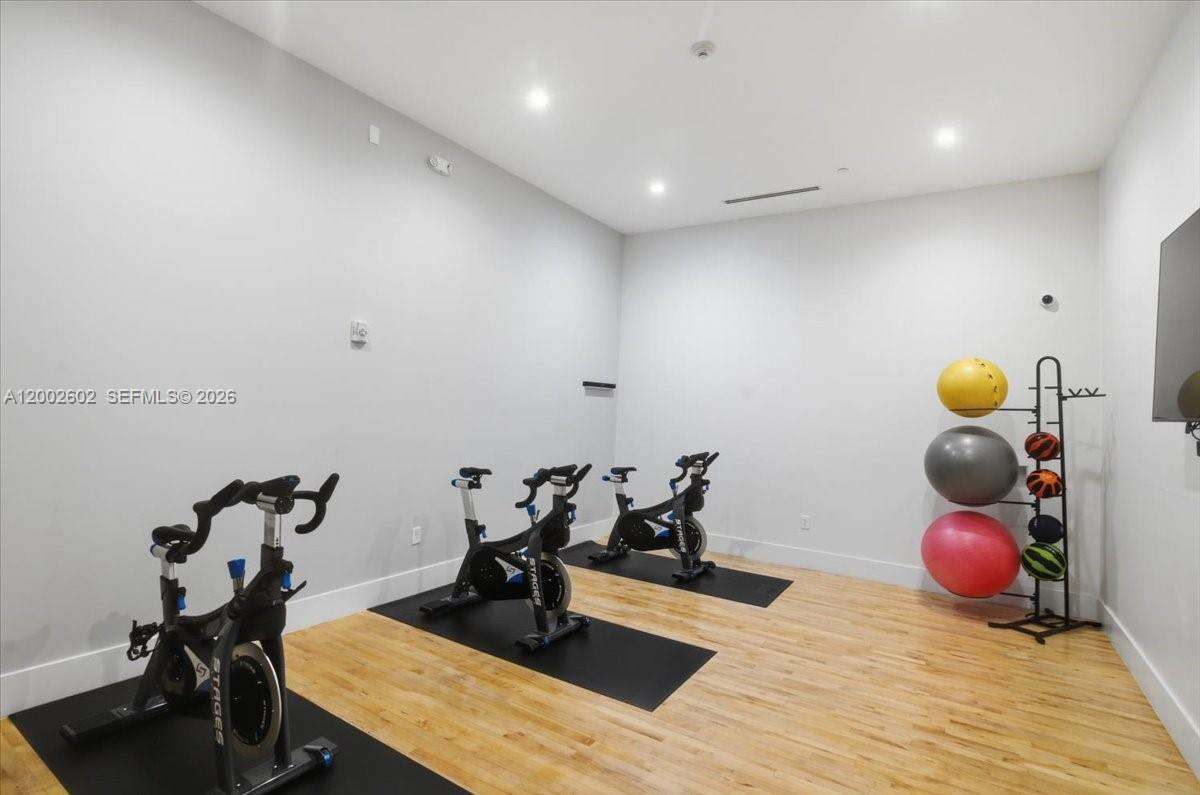 Courts Brickell Key at 801 Brickell Key Blvd, Miami, FL 33131 - For Rent photo 64