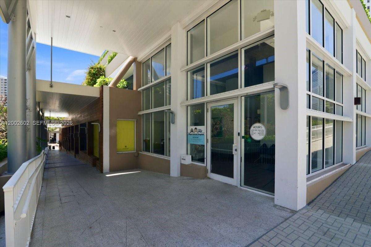 Courts Brickell Key at 801 Brickell Key Blvd, Miami, FL 33131 - For Rent photo 72