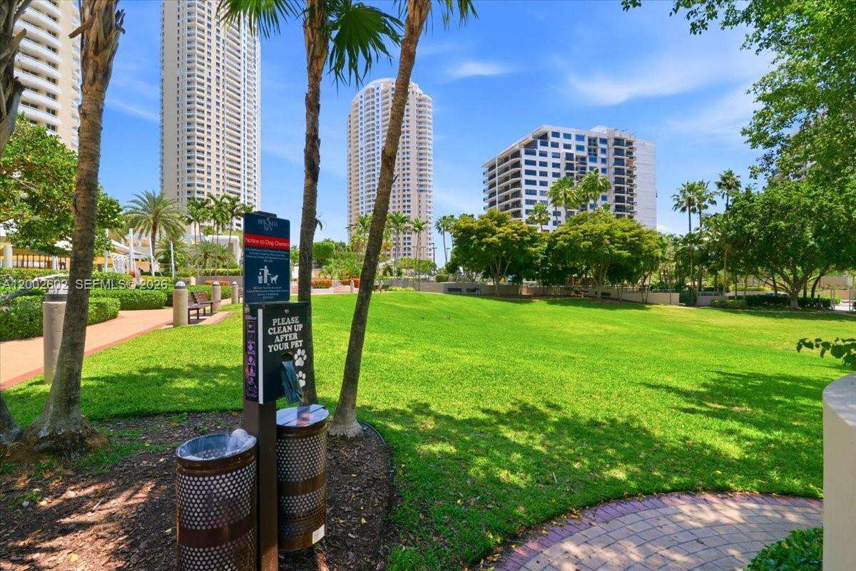Courts Brickell Key at 801 Brickell Key Blvd, Miami, FL 33131 - For Rent photo 73