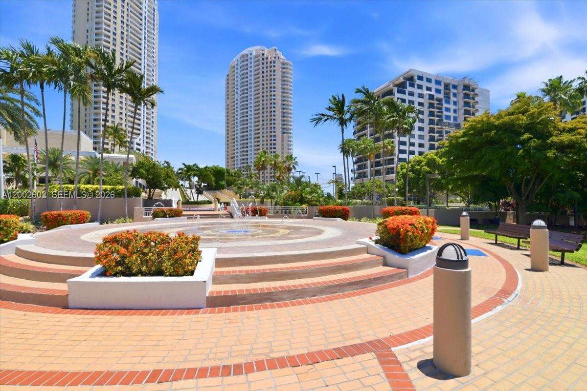 Courts Brickell Key at 801 Brickell Key Blvd, Miami, FL 33131 - For Rent photo 77