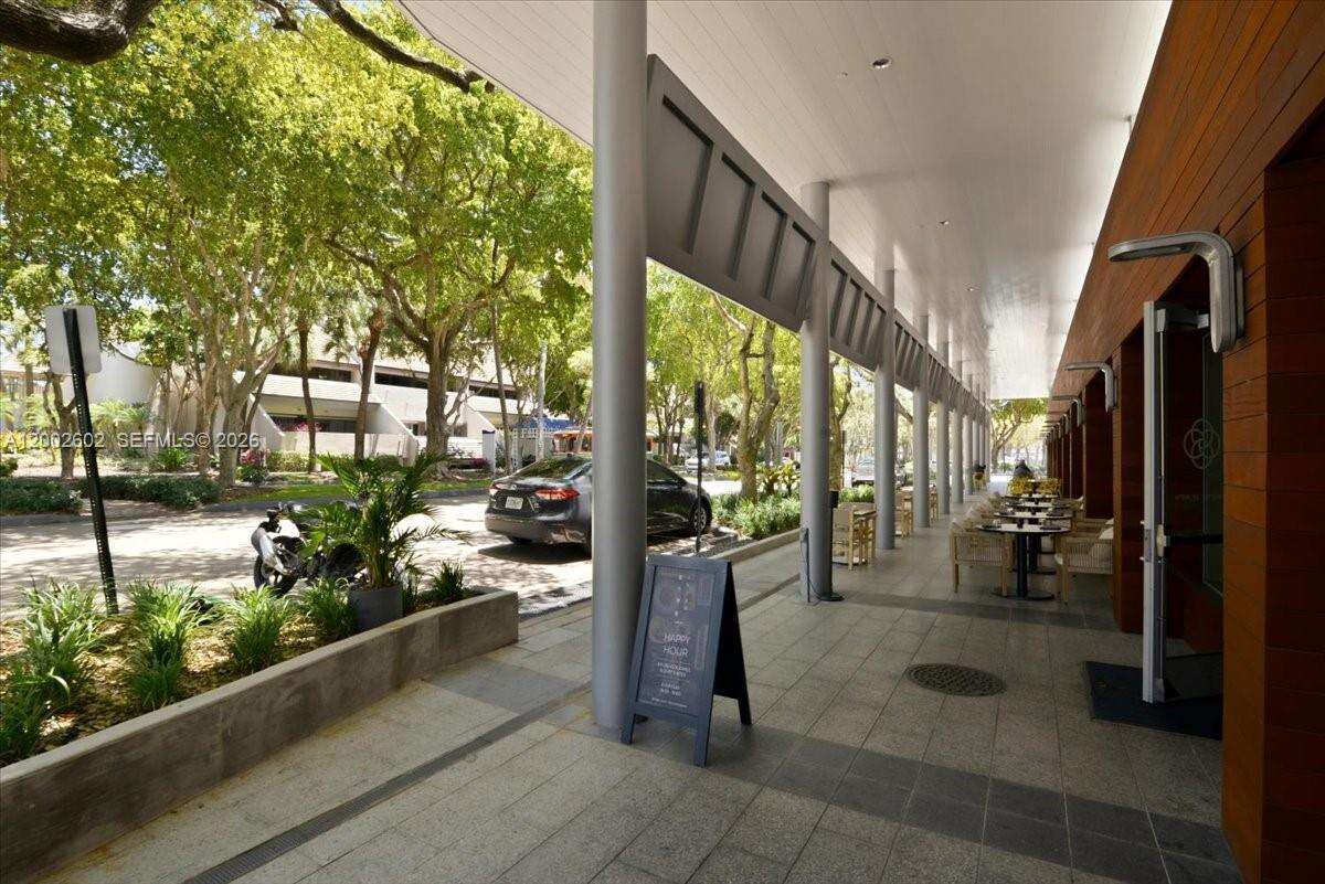 Courts Brickell Key at 801 Brickell Key Blvd, Miami, FL 33131 - For Rent photo 82