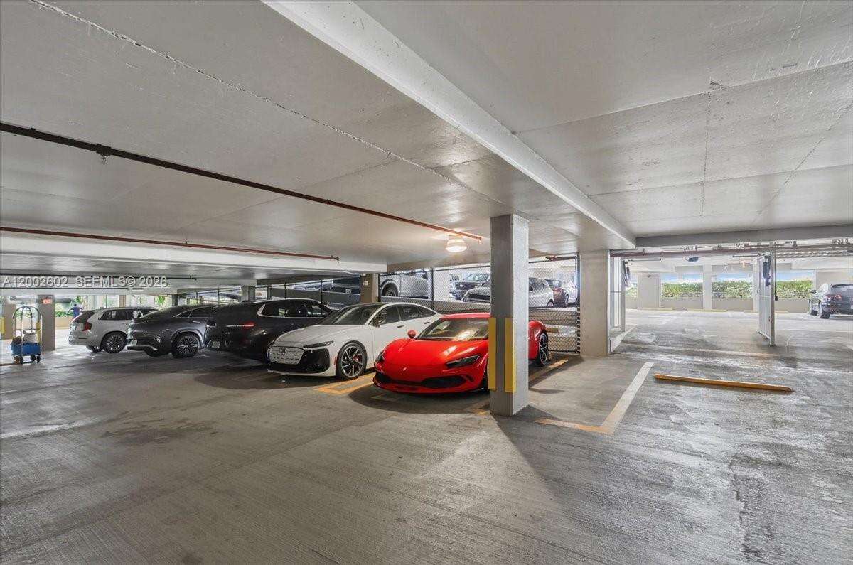 Courts Brickell Key at 801 Brickell Key Blvd, Miami, FL 33131 - For Rent photo 85