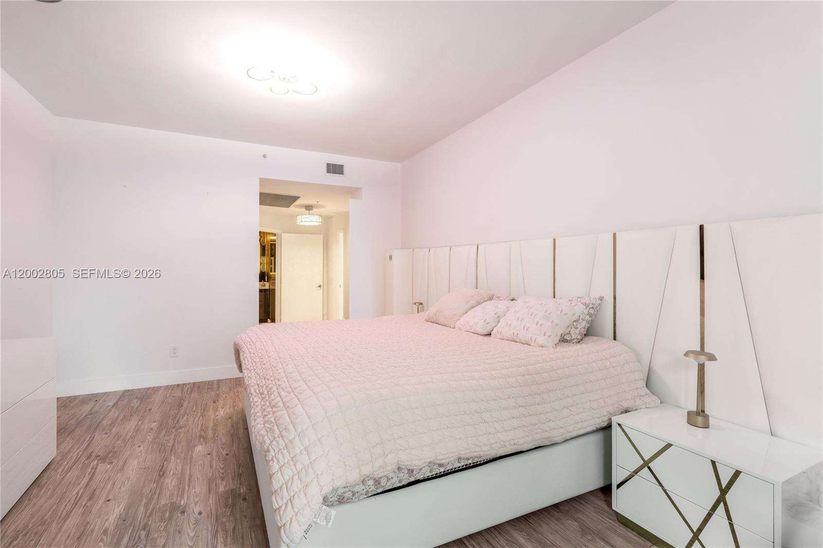 Infinity At Brickell at 60 13t St, Miami, FL 33130 - For Rent photo 12