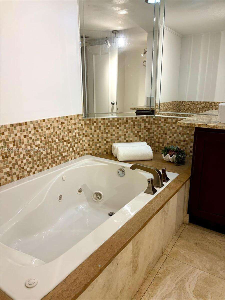 The Grand at 1717 Bayshore Dr, Miami, FL 33132 - For Rent photo 16
