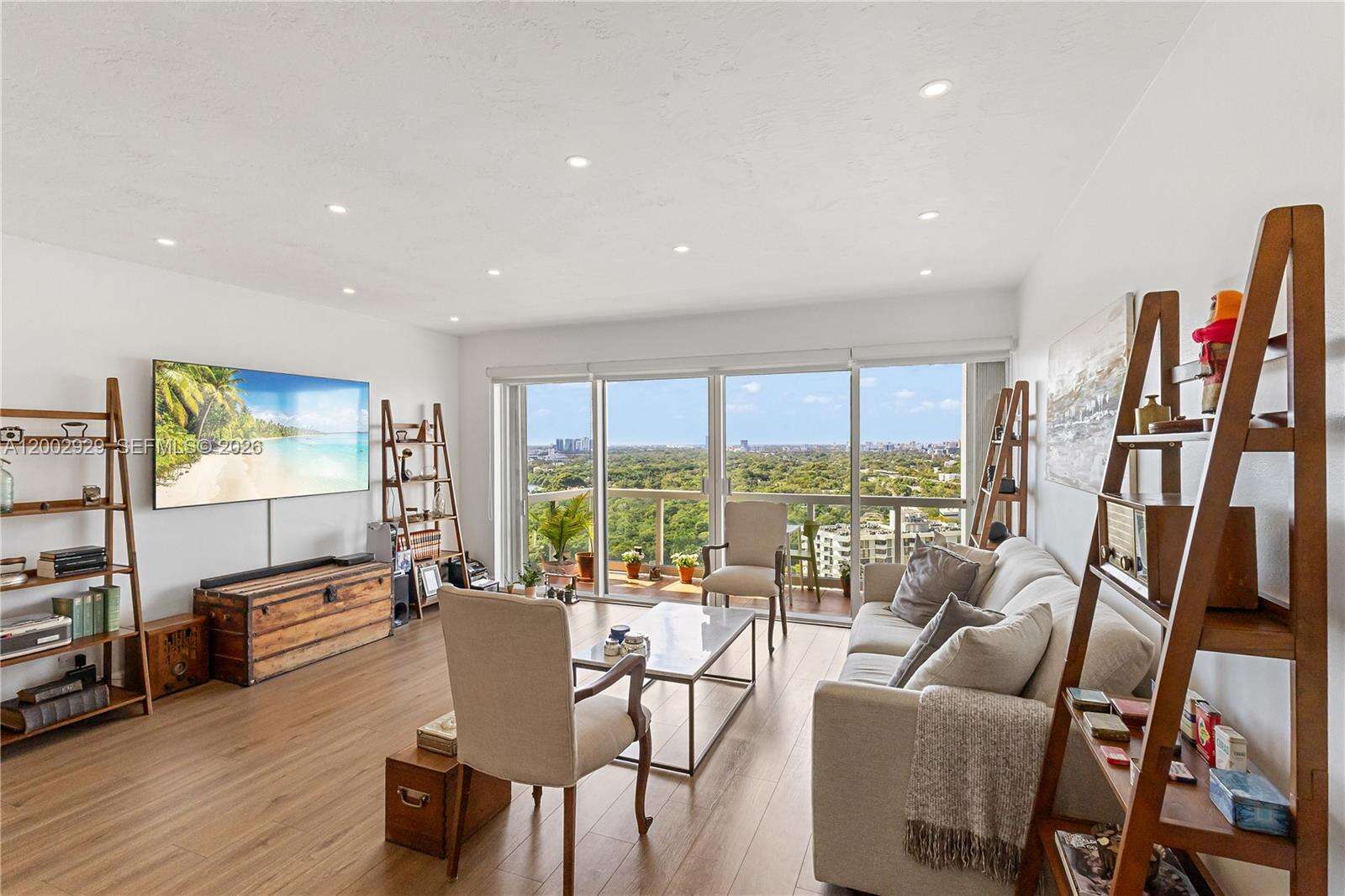 Brickell Townhouse at 2451 Brickell Ave, Miami, FL 33129 - For Rent photo 3
