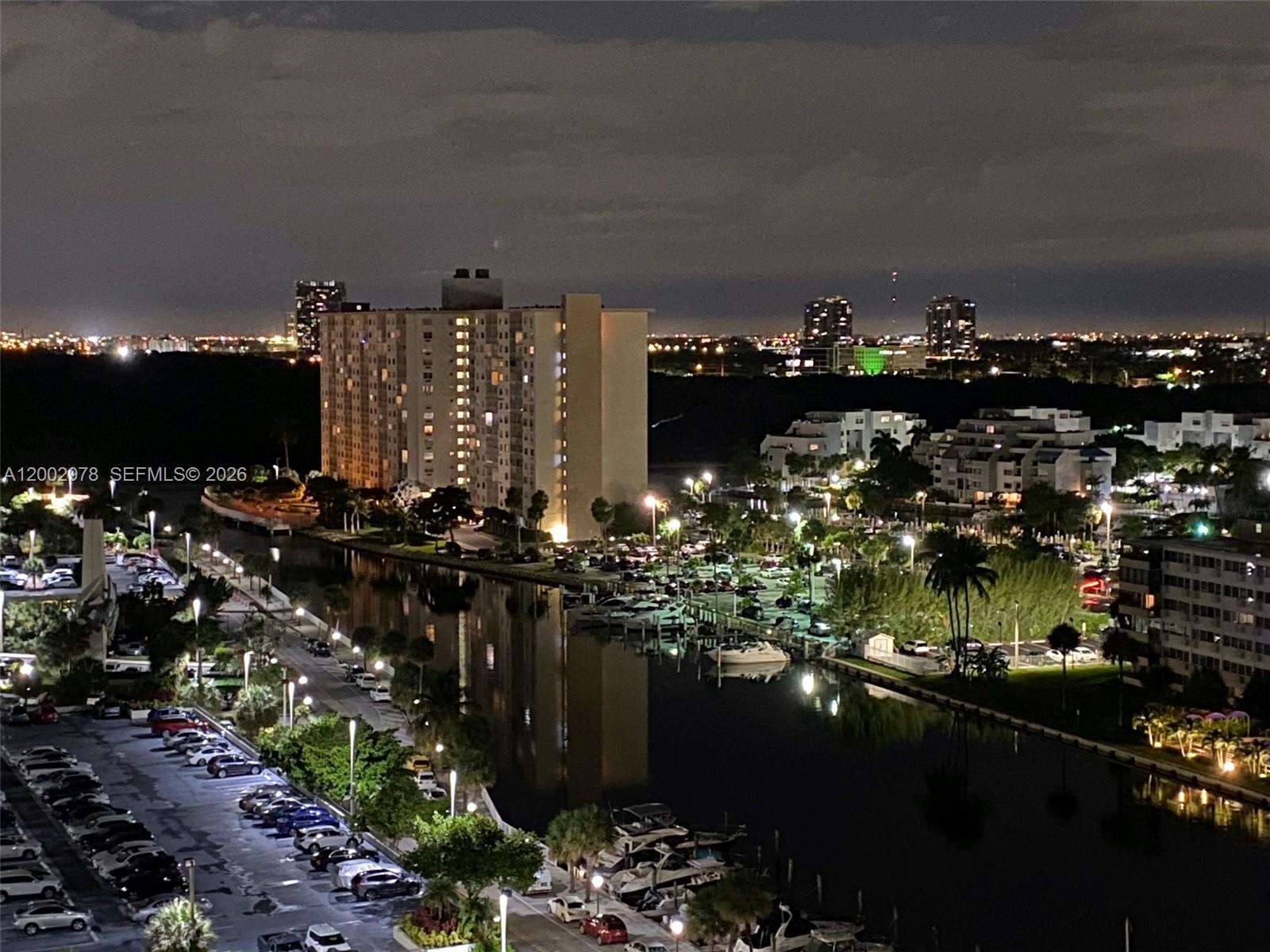 Arlen House at 100 Bayview Dr, Sunny Isles Beach, FL 33160 - For Rent photo 43