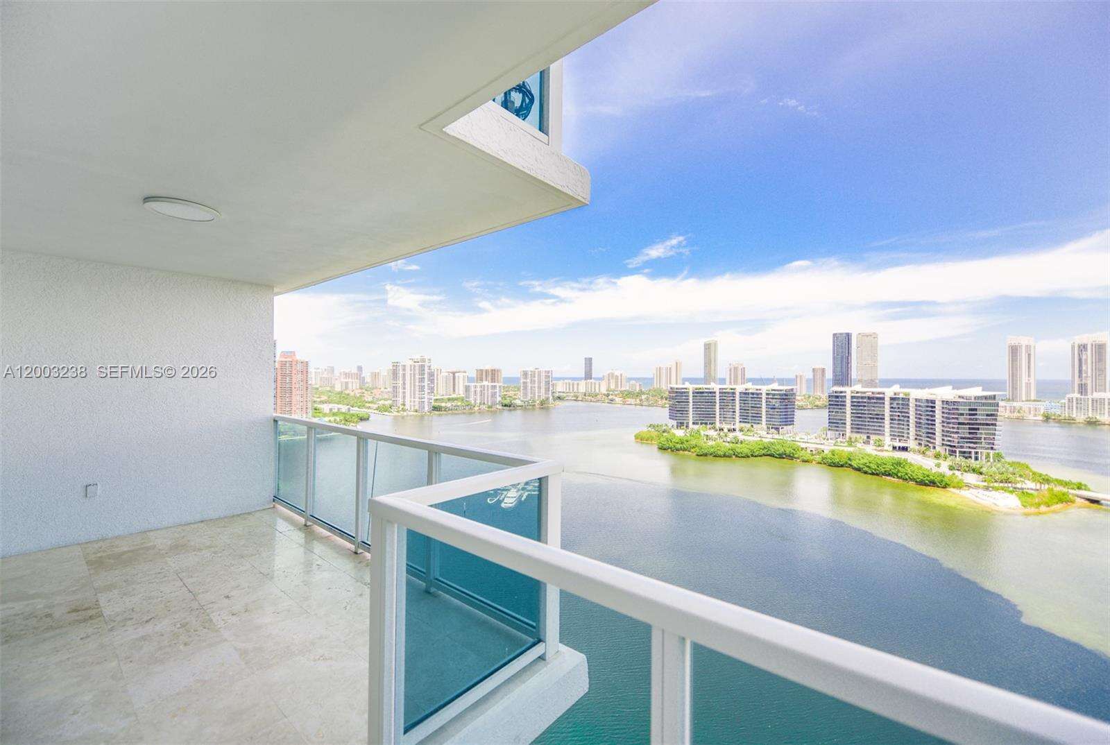 The Peninsula at 3201 183 St, Aventura, FL 33160 - For Rent photo 3