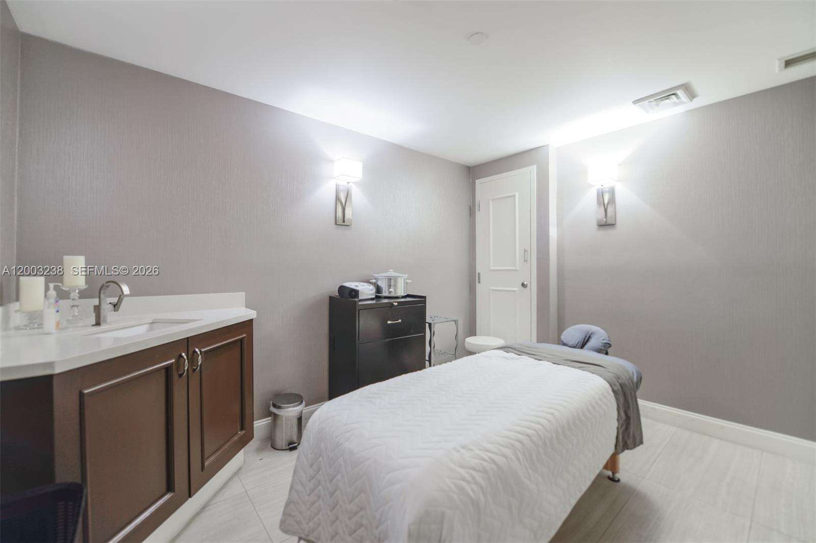 The Peninsula at 3201 183 St, Aventura, FL 33160 - For Rent photo 69
