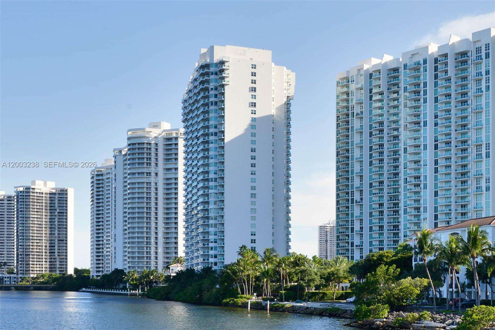 The Peninsula at 3201 183 St, Aventura, FL 33160 - For Rent photo 9