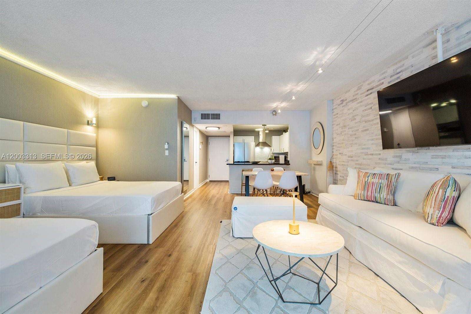 Roney Palace at 2301 Collins Ave, Miami Beach, FL 33139 - For Rent photo 2