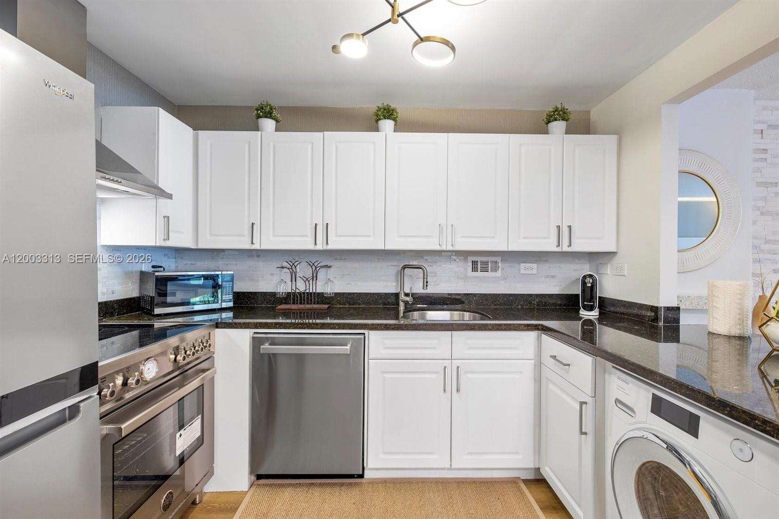 Roney Palace at 2301 Collins Ave, Miami Beach, FL 33139 - For Rent photo 12