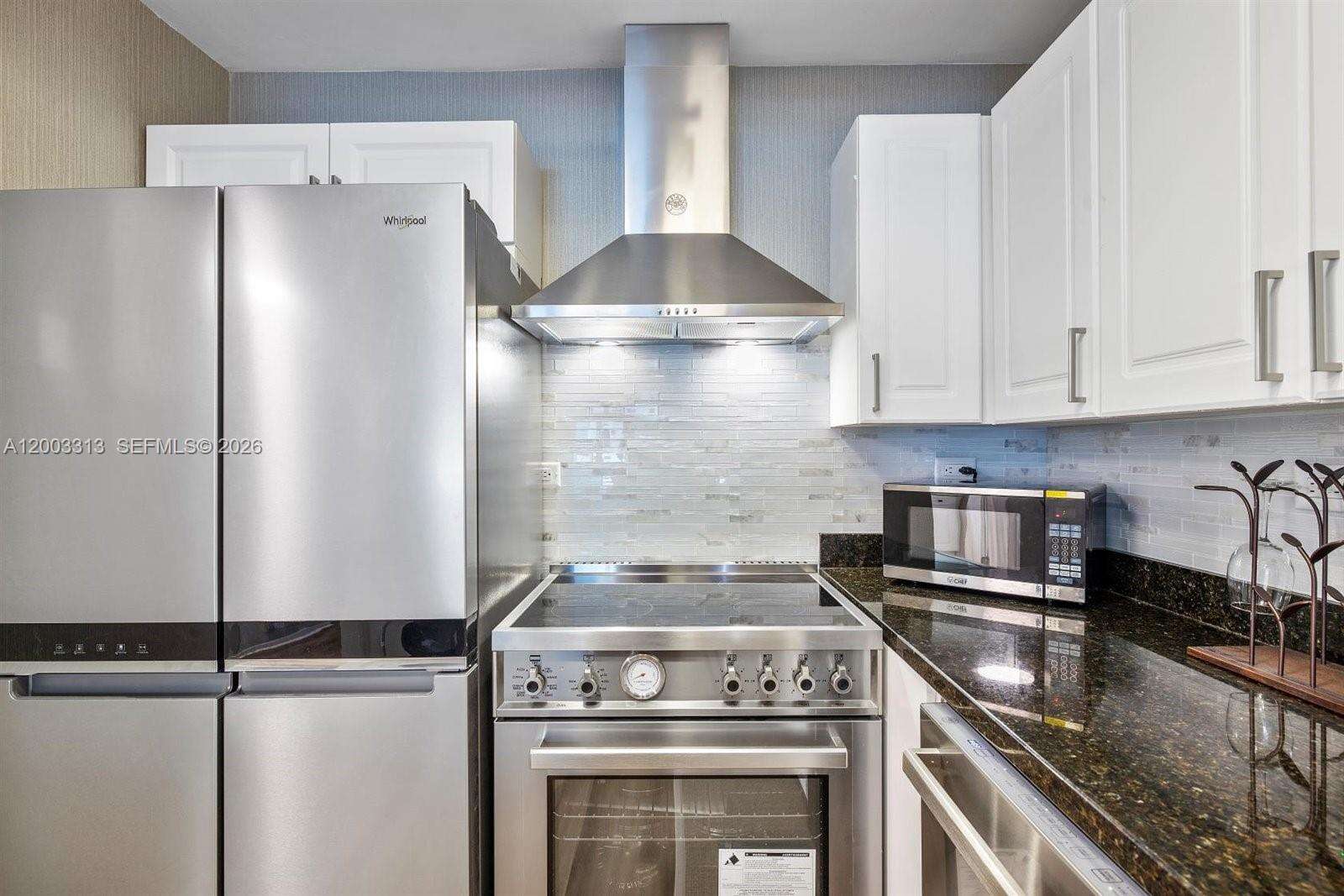 Roney Palace at 2301 Collins Ave, Miami Beach, FL 33139 - For Rent photo 15