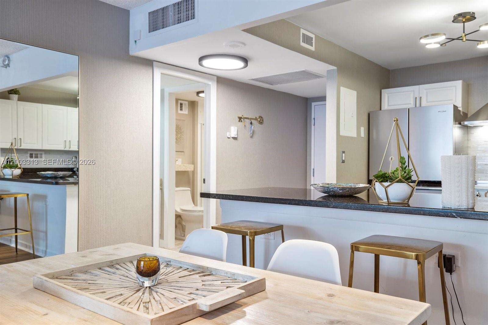 Roney Palace at 2301 Collins Ave, Miami Beach, FL 33139 - For Rent photo 16