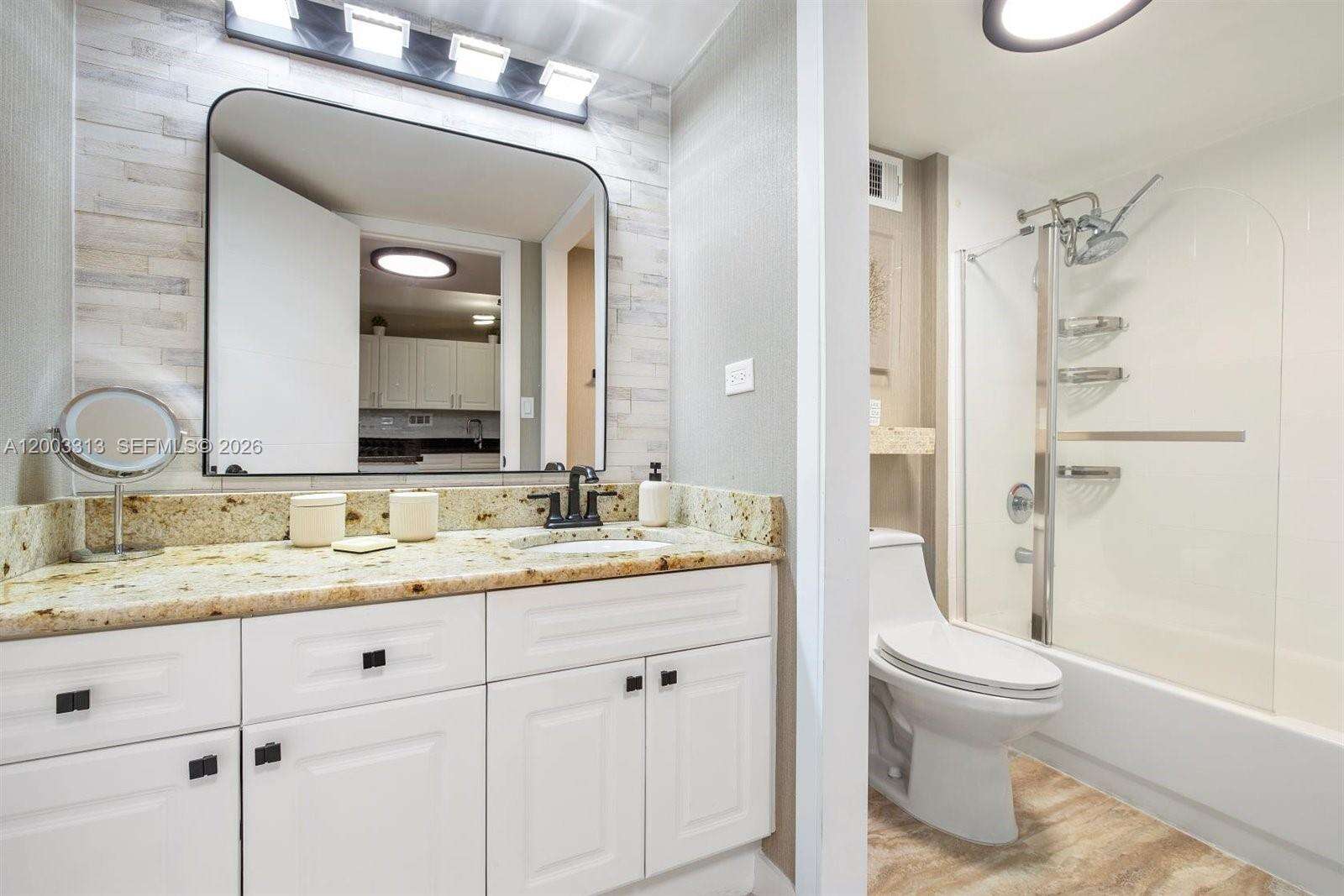 Roney Palace at 2301 Collins Ave, Miami Beach, FL 33139 - For Rent photo 17