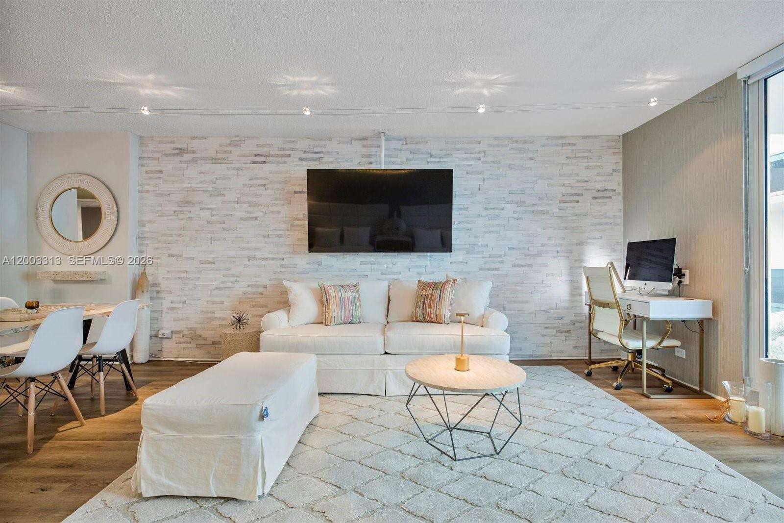 Roney Palace at 2301 Collins Ave, Miami Beach, FL 33139 - For Rent photo 3