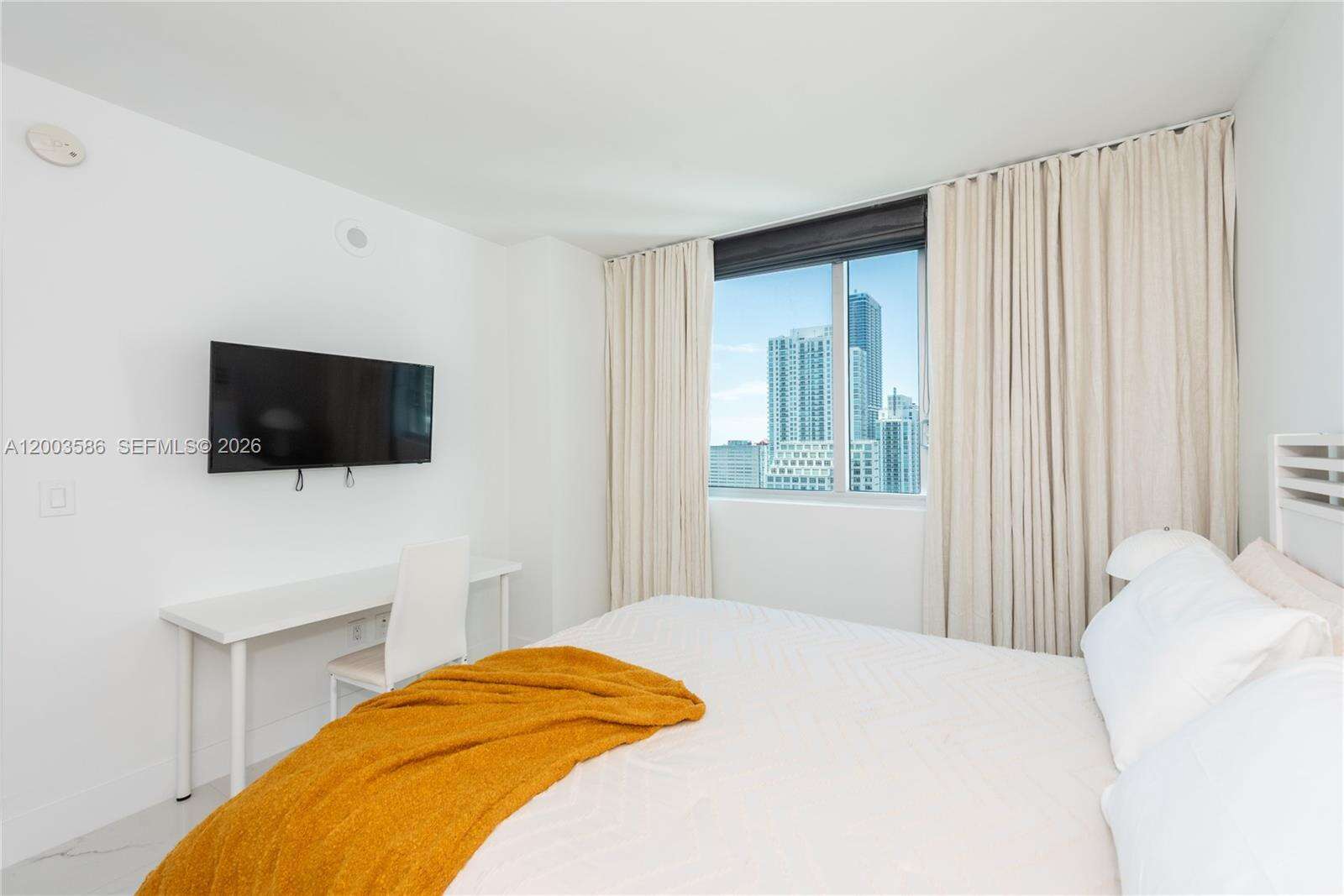 500 Brickell at 500 Brickell Ave, Miami, FL 33131 - For Rent photo 16