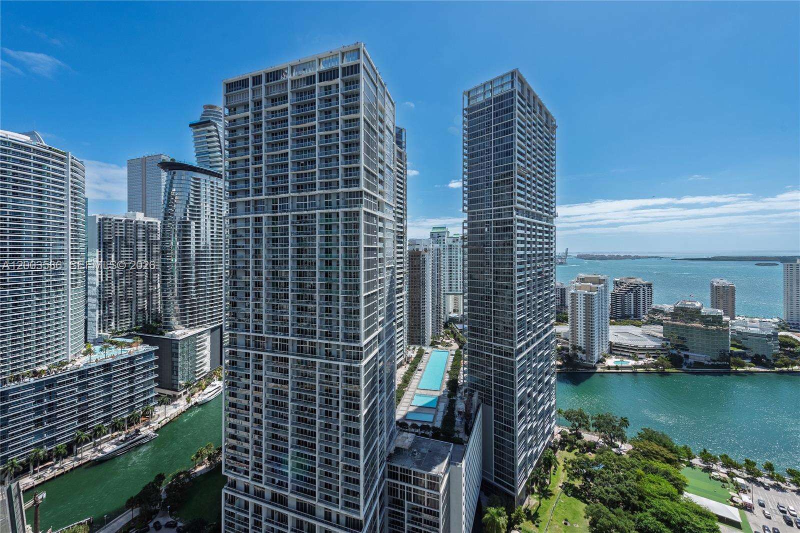 500 Brickell at 500 Brickell Ave, Miami, FL 33131 - For Rent photo 4