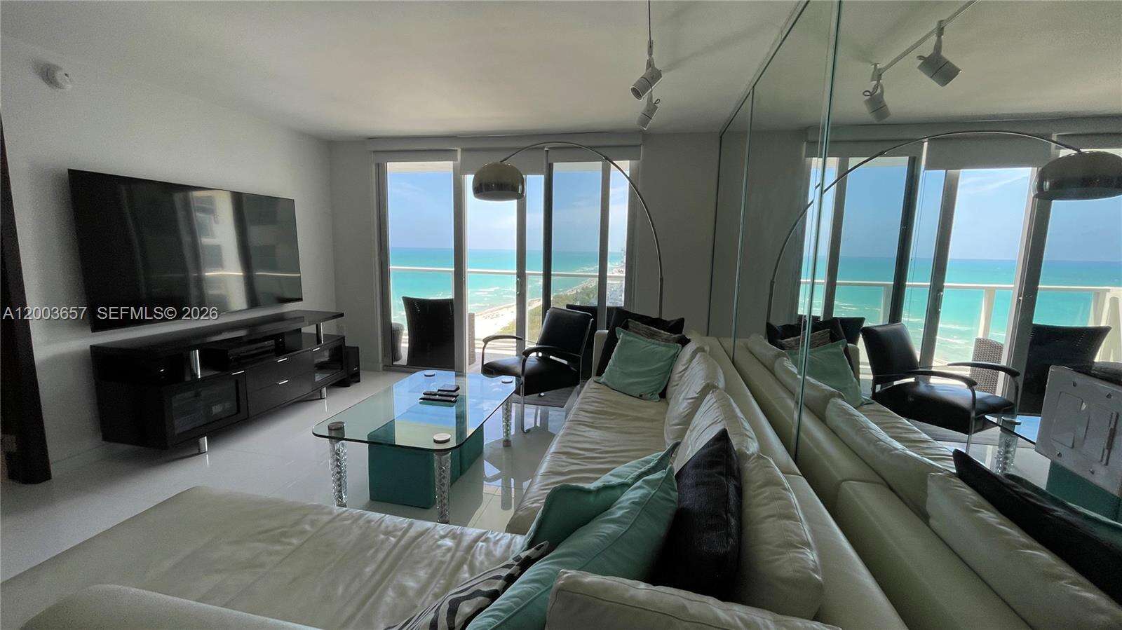 Arlen Beach at 5701 Collins Ave, Miami Beach, FL 33140 - For Rent photo 16