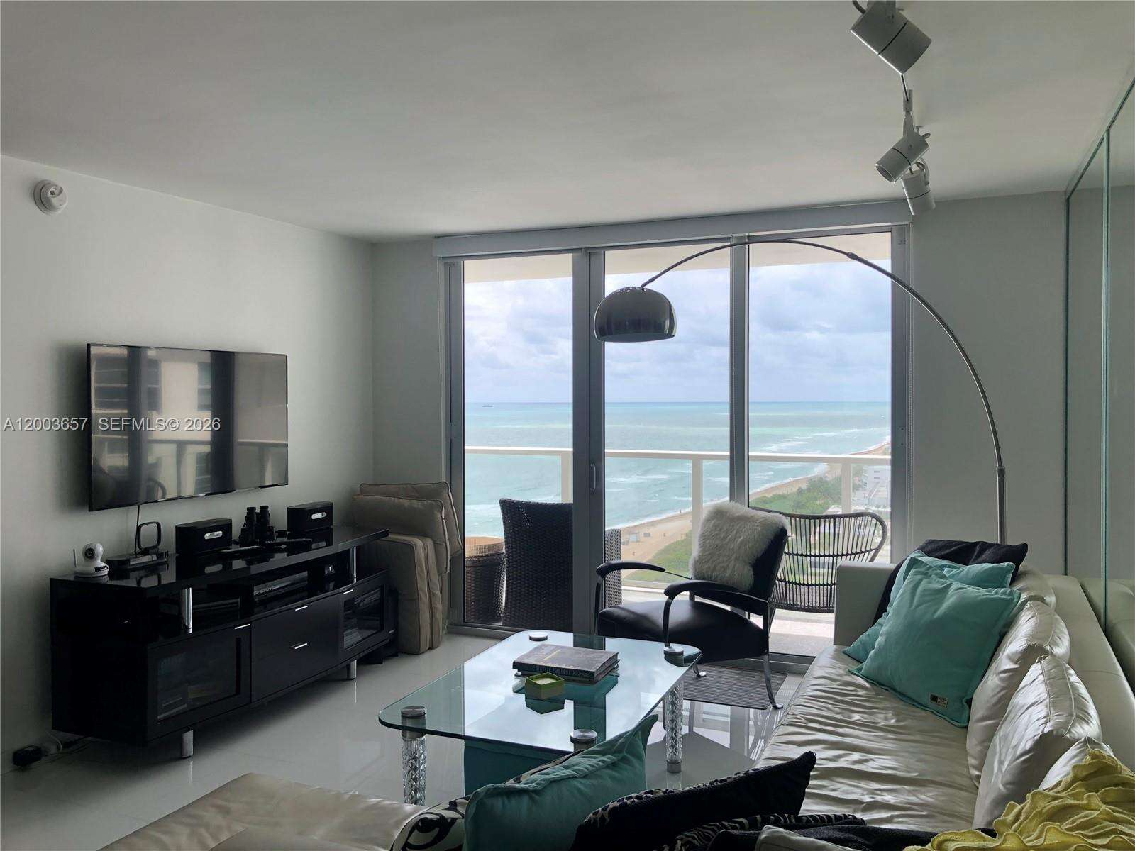 Arlen Beach at 5701 Collins Ave, Miami Beach, FL 33140 - For Rent photo 20