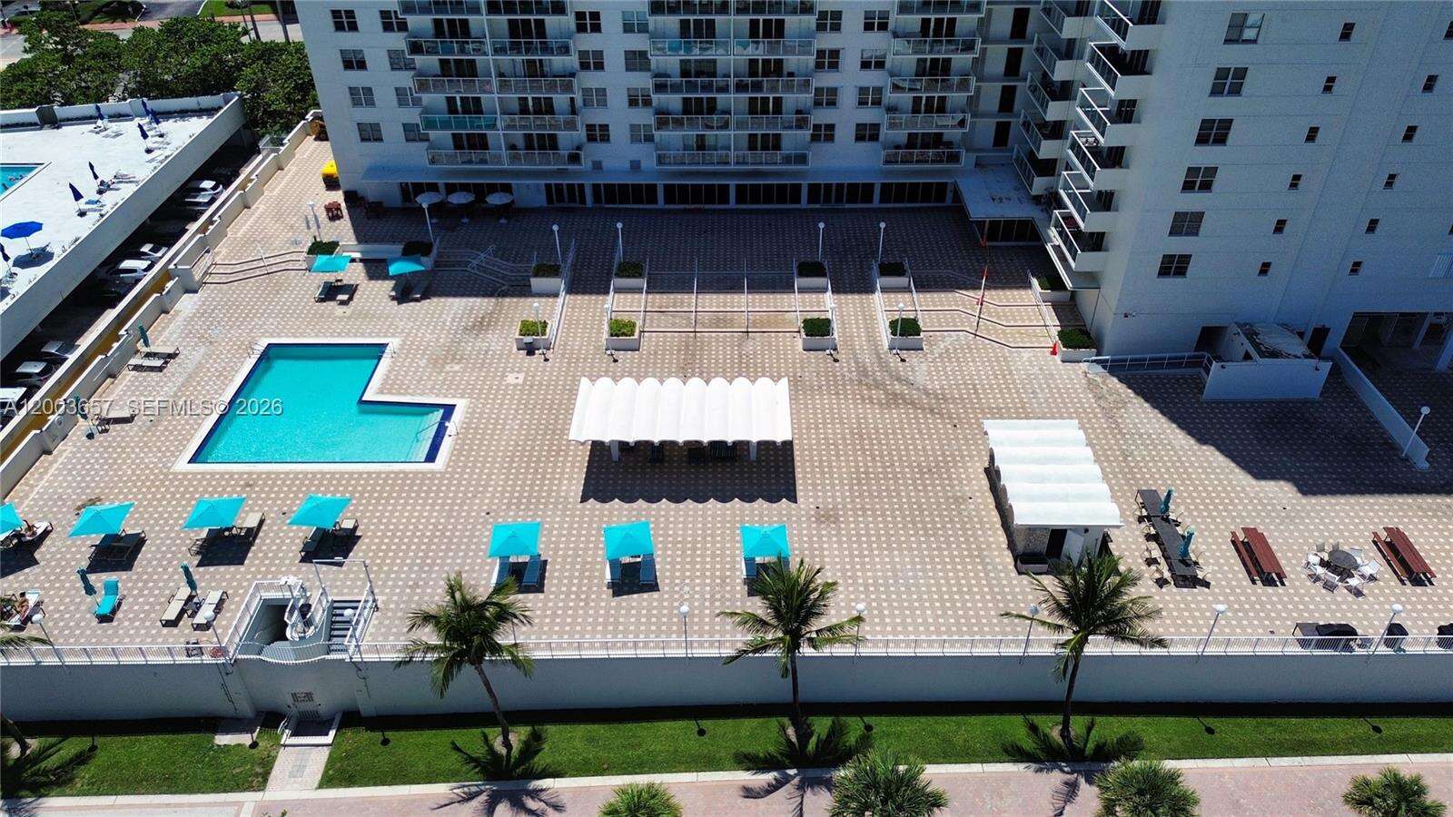 Arlen Beach at 5701 Collins Ave, Miami Beach, FL 33140 - For Rent photo 32