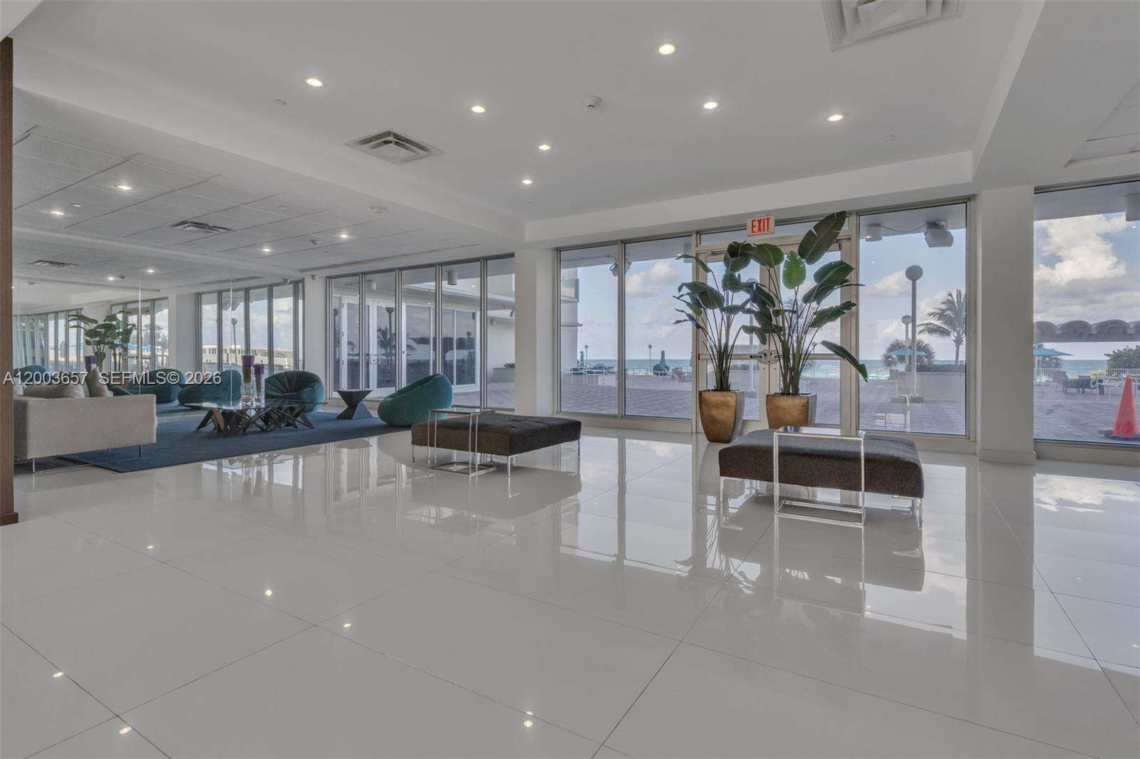 Arlen Beach at 5701 Collins Ave, Miami Beach, FL 33140 - For Rent photo 42