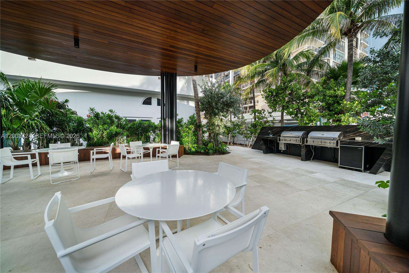 Akoya at 6365 Collins Ave, Miami Beach, FL 33141 - For Rent photo 31