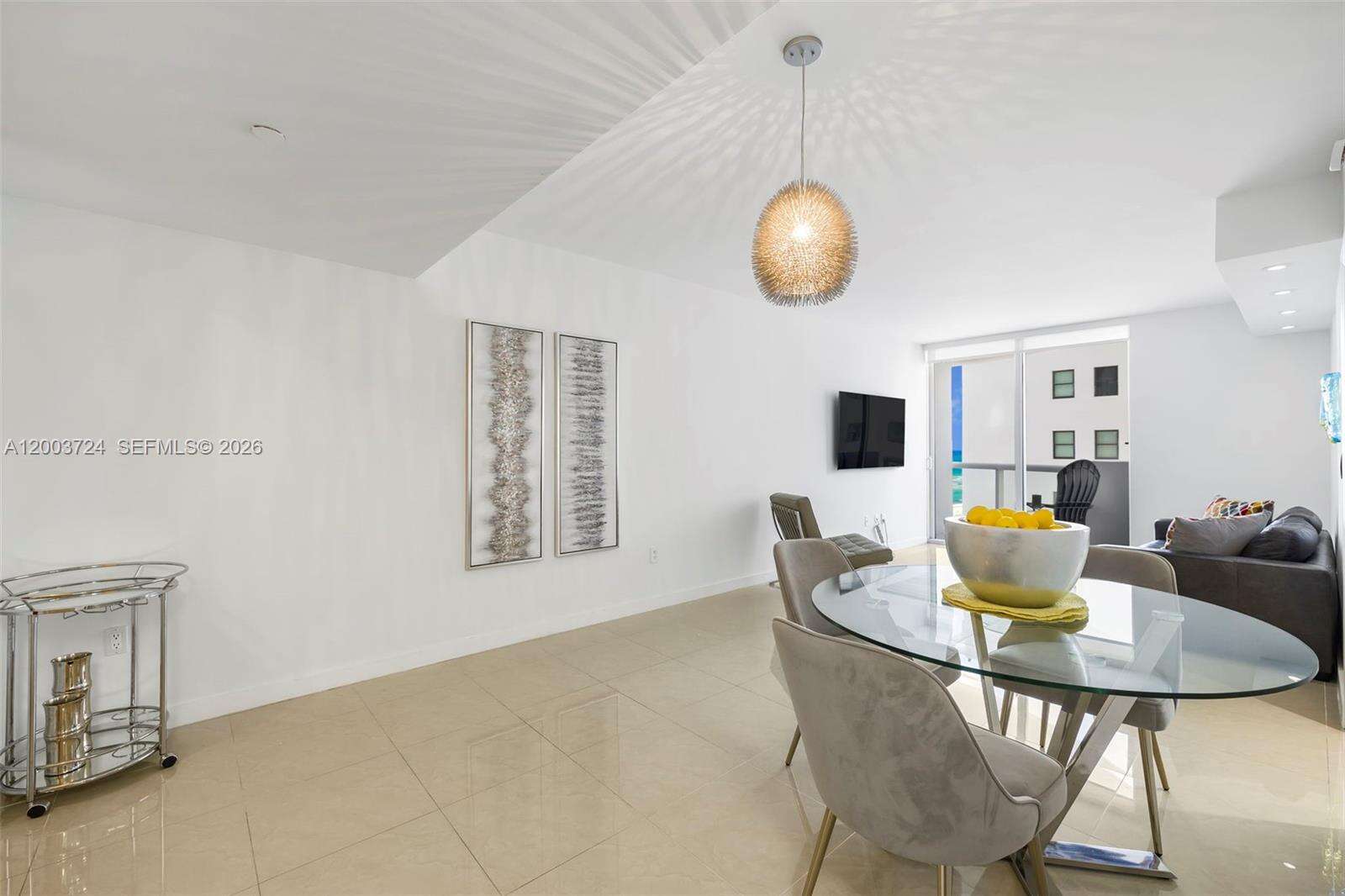 Akoya at 6365 Collins Ave, Miami Beach, FL 33141 - For Rent photo 5