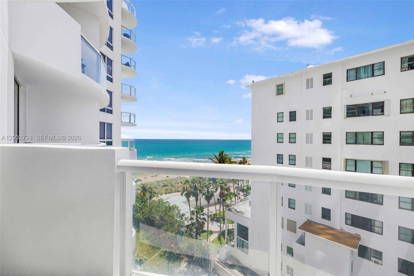 Akoya at 6365 Collins Ave, Miami Beach, FL 33141 - For Rent photo 8