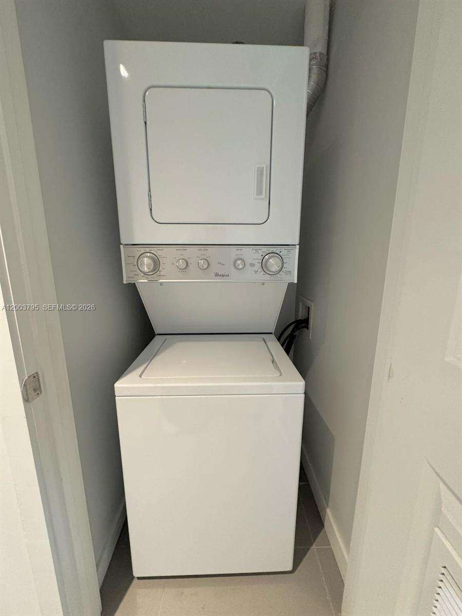 Canvas at 1600 1 Ave, Miami, FL 33132 - For Rent photo 12