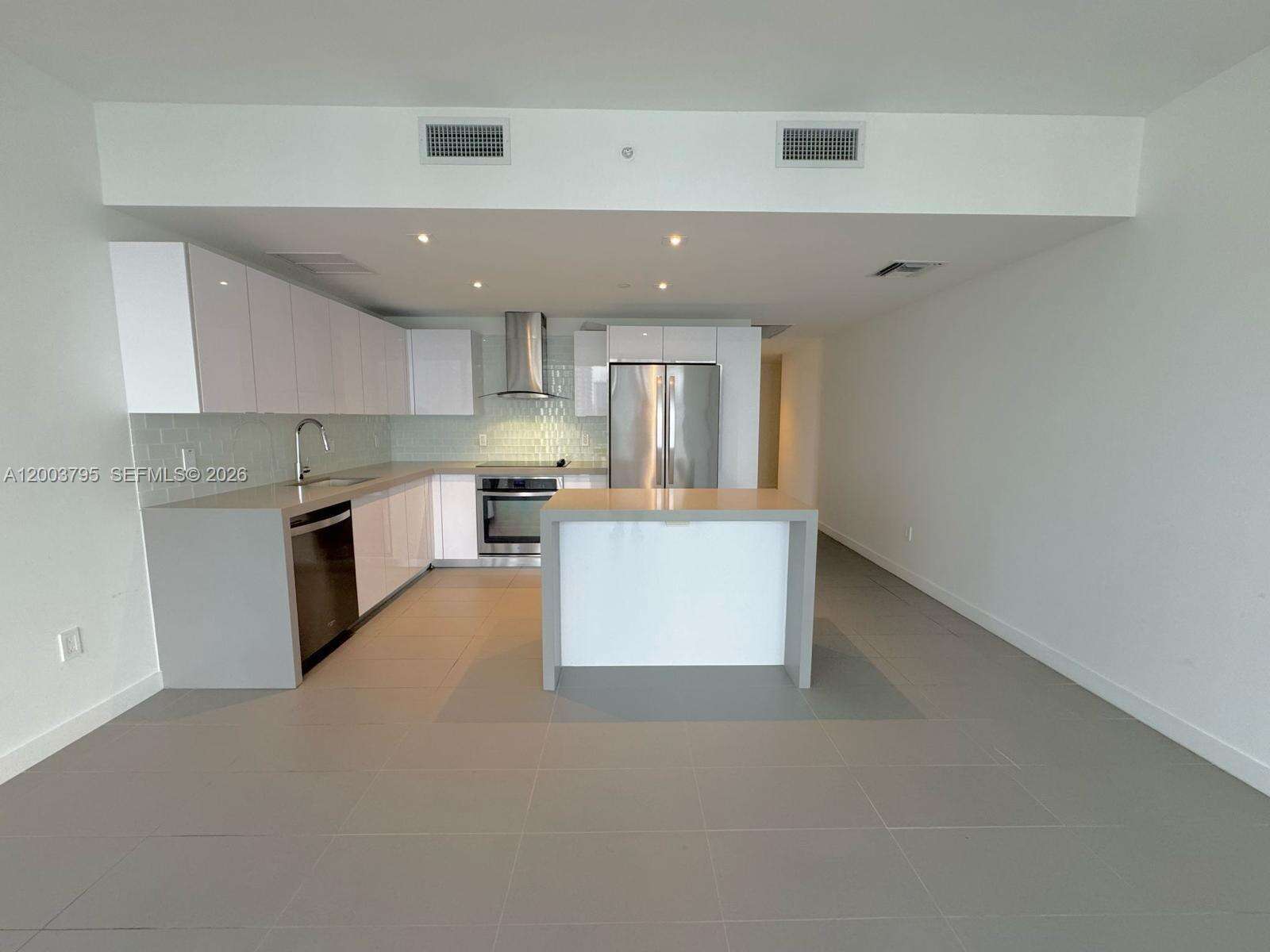 Canvas at 1600 1 Ave, Miami, FL 33132 - For Rent photo 5