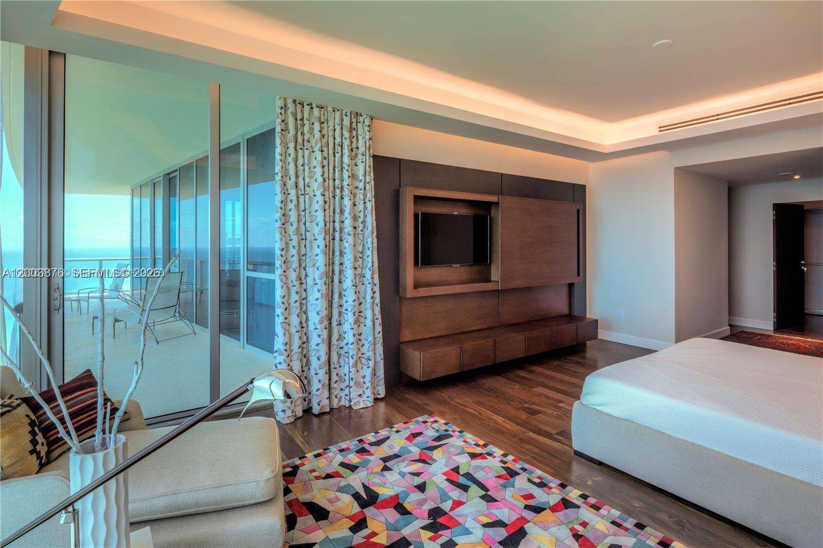Jade Beach at 17001 Collins Ave, Sunny Isles Beach, FL 33160 - For Rent photo 12