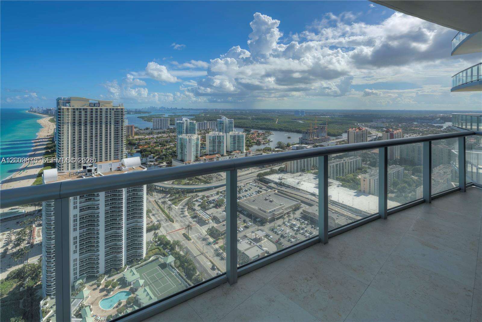 Jade Beach at 17001 Collins Ave, Sunny Isles Beach, FL 33160 - For Rent photo 16