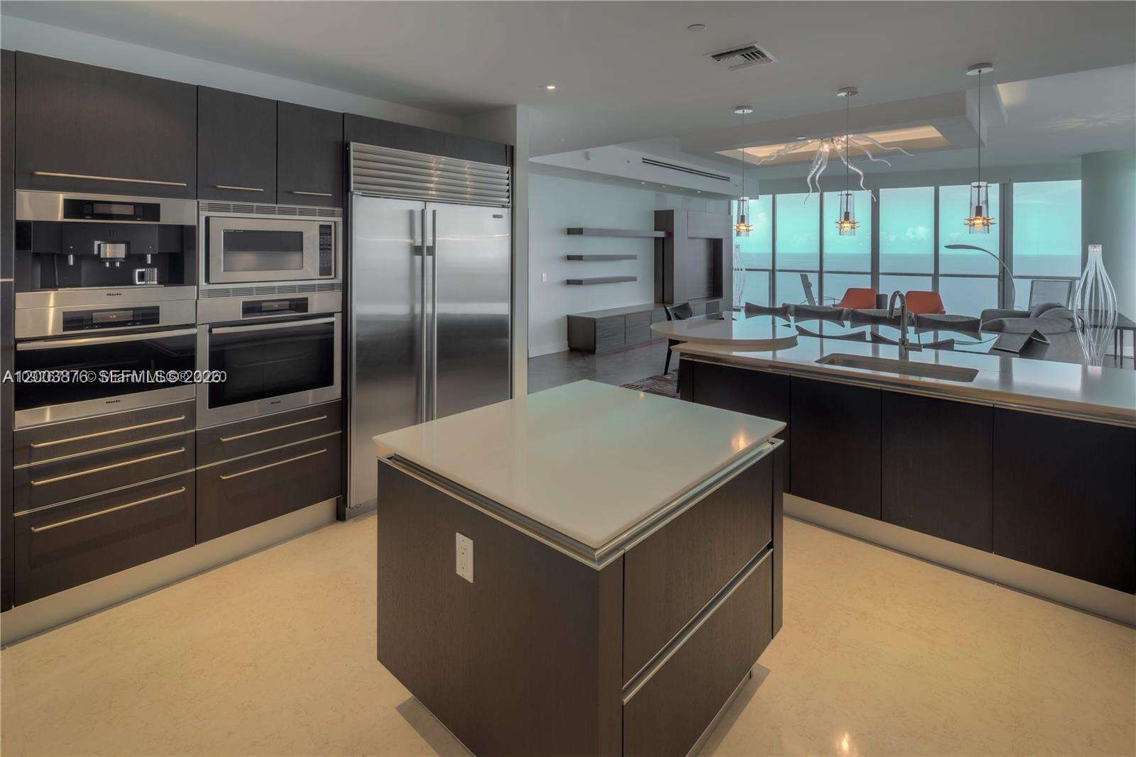 Jade Beach at 17001 Collins Ave, Sunny Isles Beach, FL 33160 - For Rent photo 4