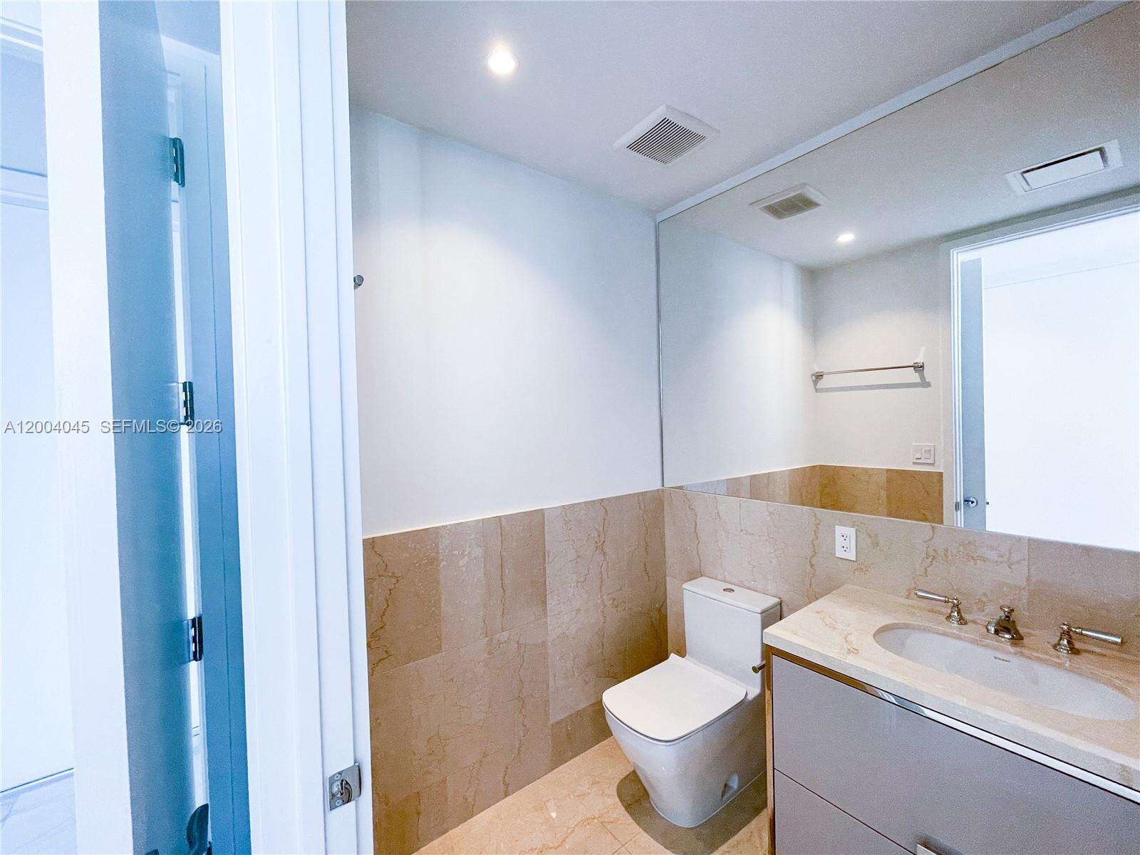 Ritz Carlton Residences at 15701 Collins Ave, Sunny Isles Beach, FL 33160 - For Rent photo 24