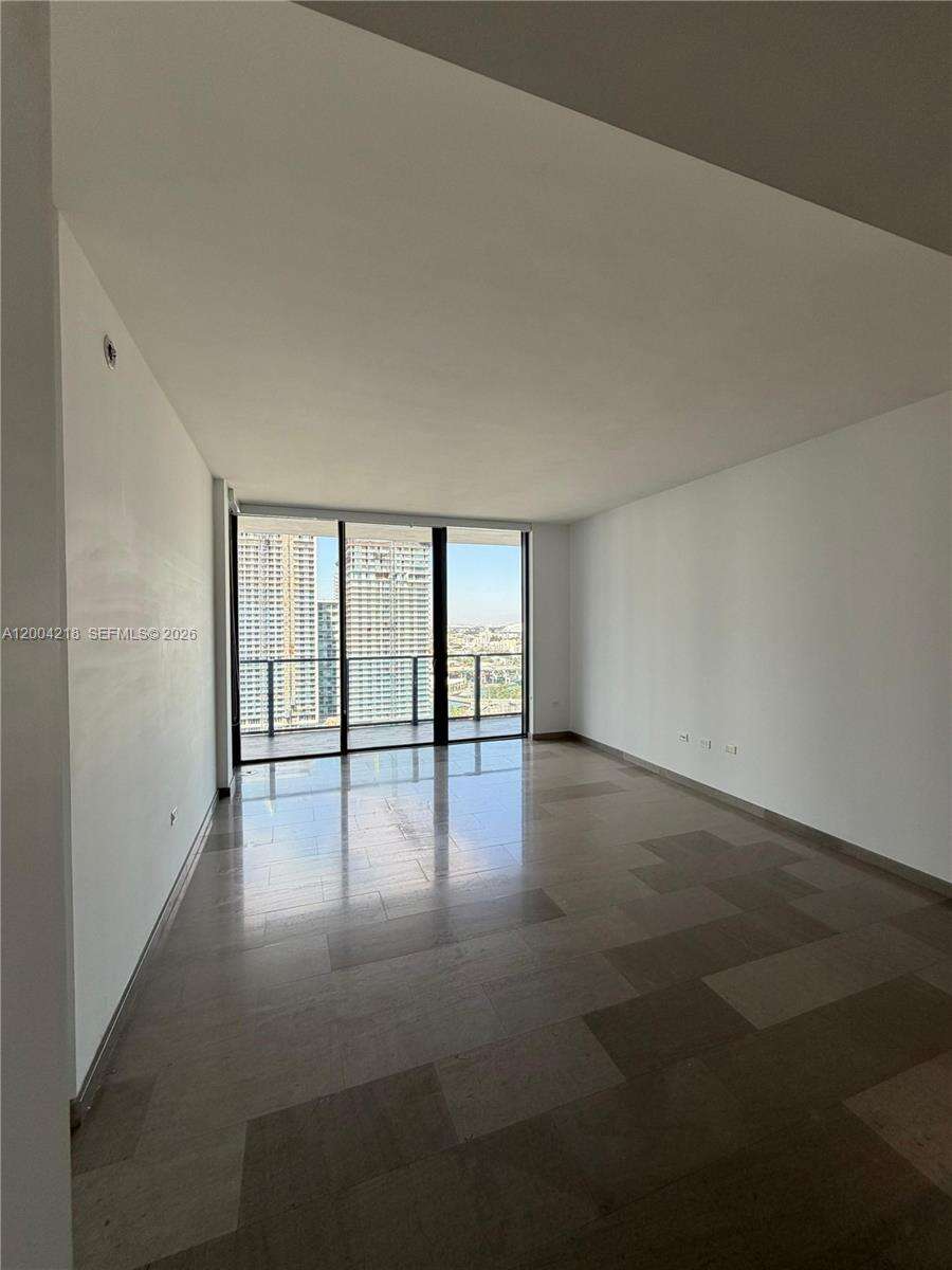 Reach Brickell at 68 6 St, Miami, FL 33131 - For Rent photo 4
