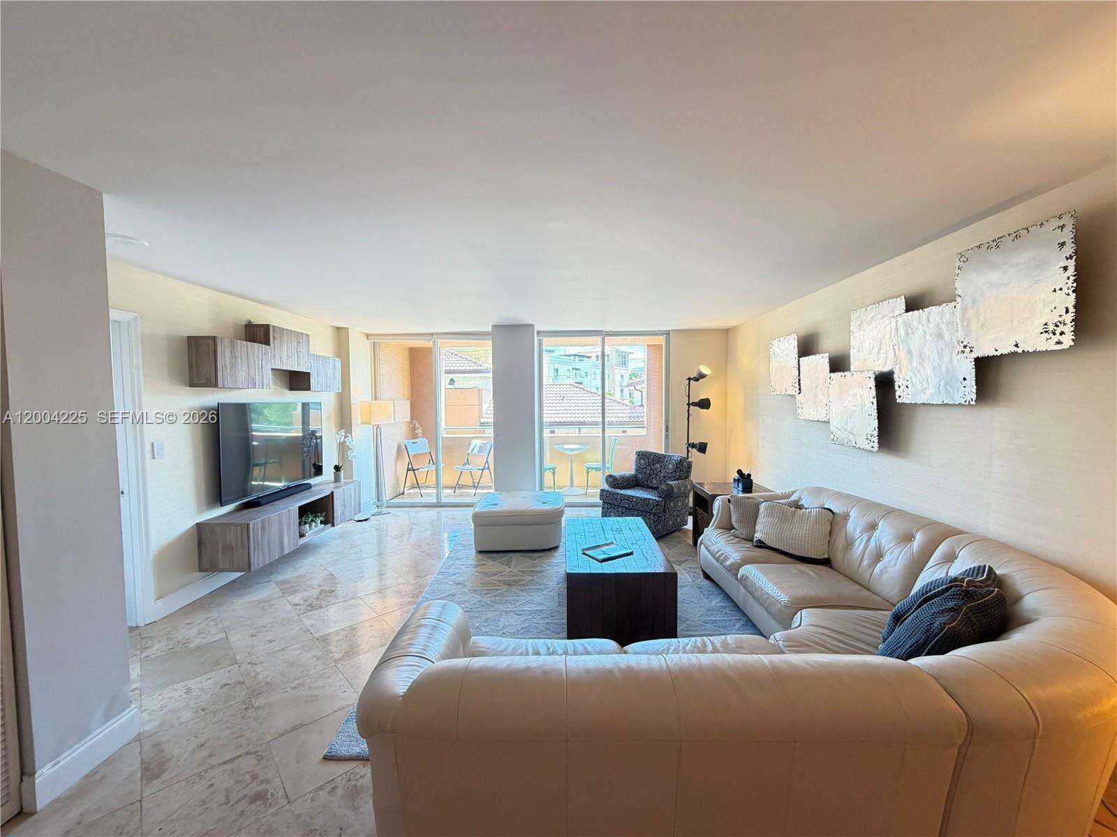 Yacht Club At Portofino at 90 Alton Rd, Miami Beach, FL 33139 - For Rent photo 2