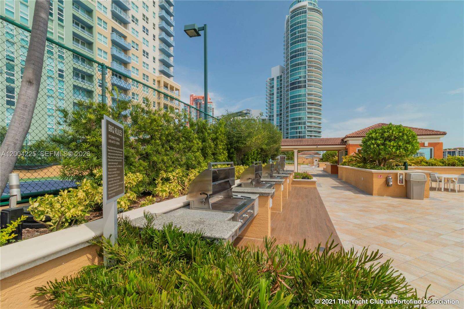 Yacht Club At Portofino at 90 Alton Rd, Miami Beach, FL 33139 - For Rent photo 14