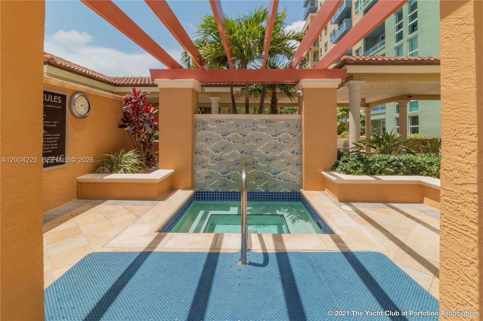 Yacht Club At Portofino at 90 Alton Rd, Miami Beach, FL 33139 - For Rent photo 17
