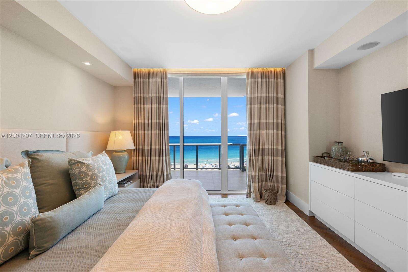 Continuum North Tower at 50 Pointe Dr, Miami Beach, FL 33139 - For Rent photo 22