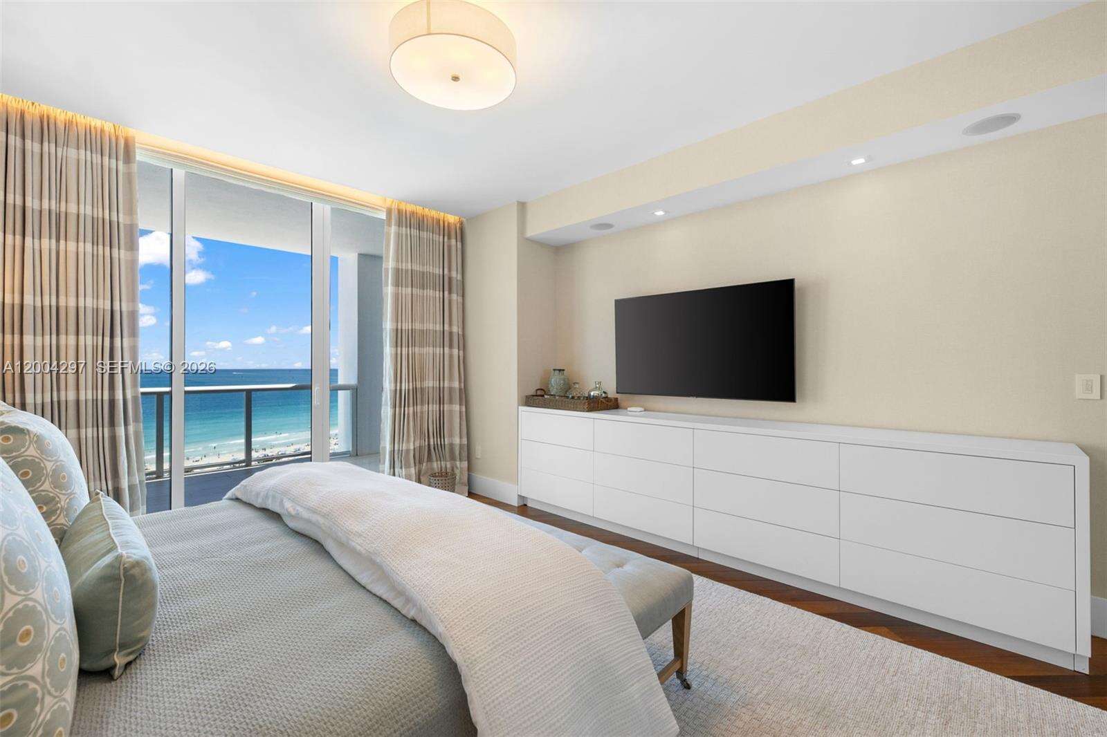 Continuum North Tower at 50 Pointe Dr, Miami Beach, FL 33139 - For Rent photo 23