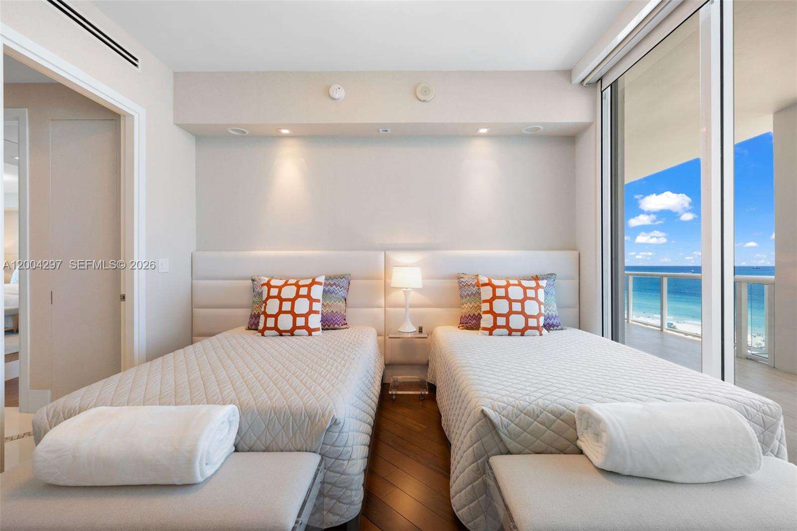 Continuum North Tower at 50 Pointe Dr, Miami Beach, FL 33139 - For Rent photo 36