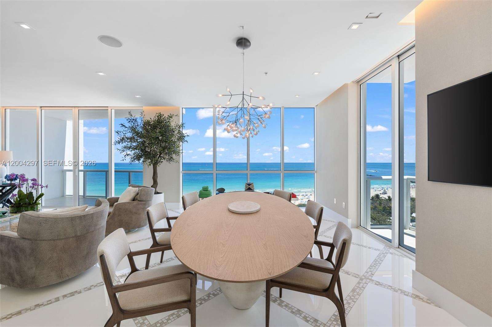 Continuum North Tower at 50 Pointe Dr, Miami Beach, FL 33139 - For Rent photo 8