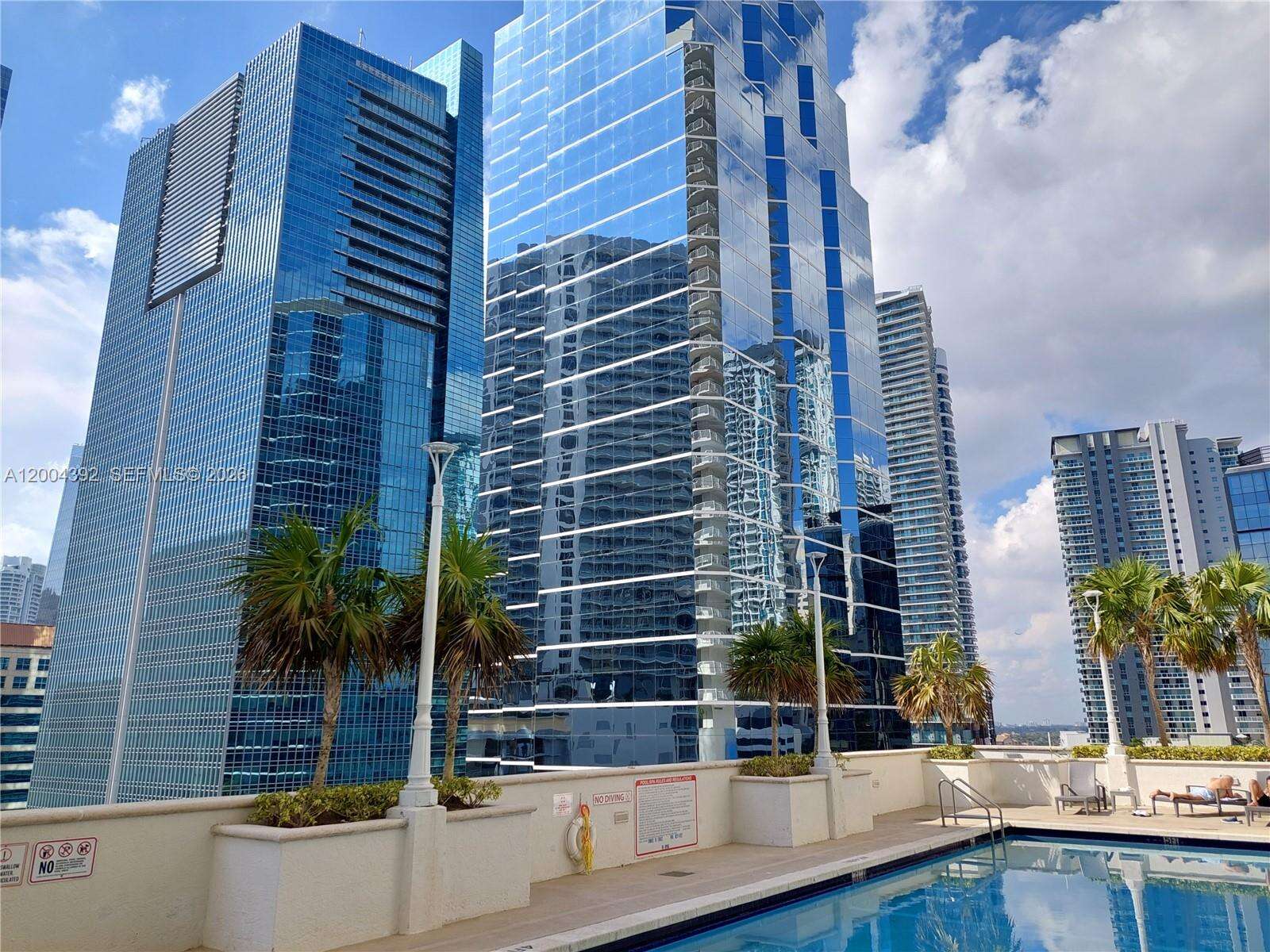 The Club At Brickell Bay at 1200 Brickell Bay Dr, Miami, FL 33131 - For Rent photo 2
