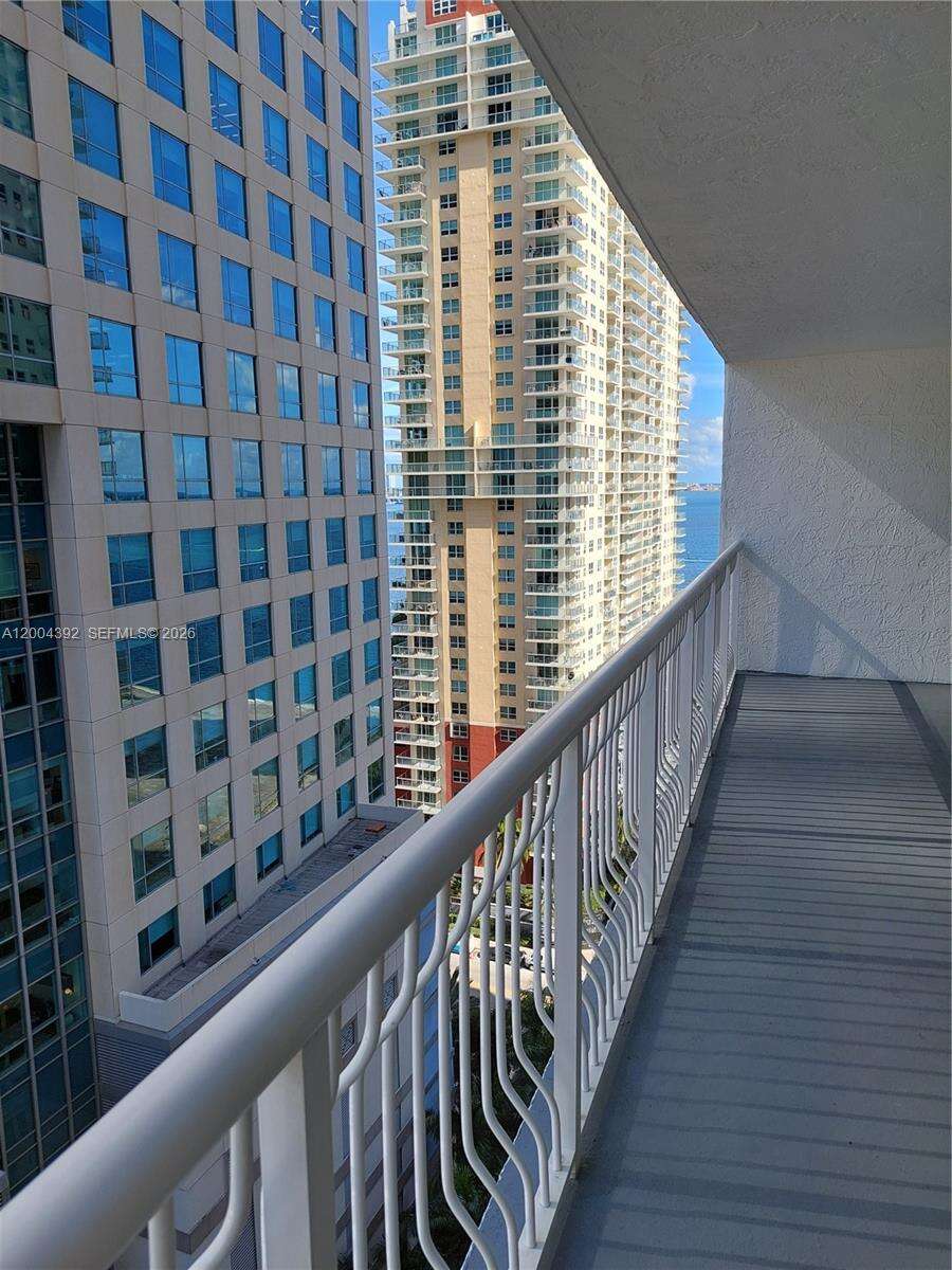 The Club At Brickell Bay at 1200 Brickell Bay Dr, Miami, FL 33131 - For Rent photo 12