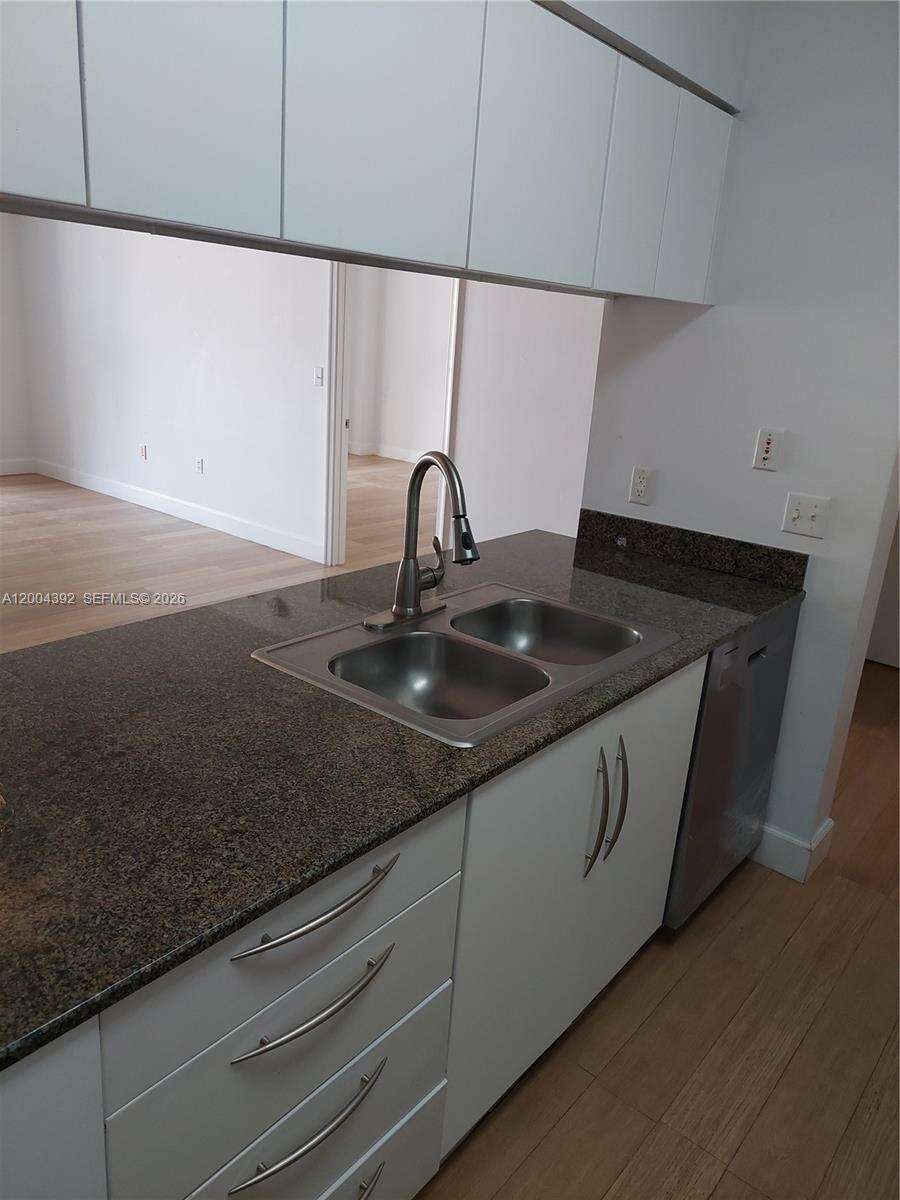 The Club At Brickell Bay at 1200 Brickell Bay Dr, Miami, FL 33131 - For Rent photo 13