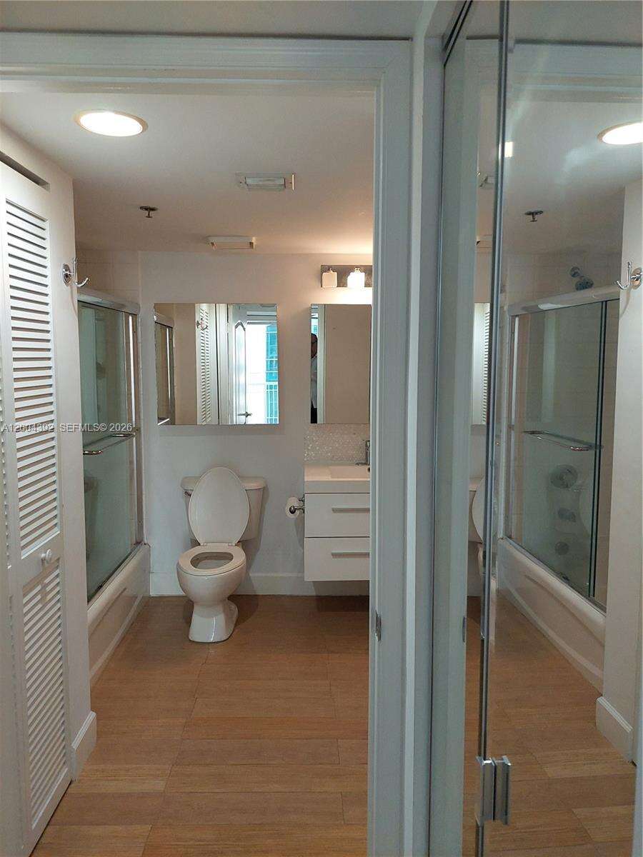 The Club At Brickell Bay at 1200 Brickell Bay Dr, Miami, FL 33131 - For Rent photo 20