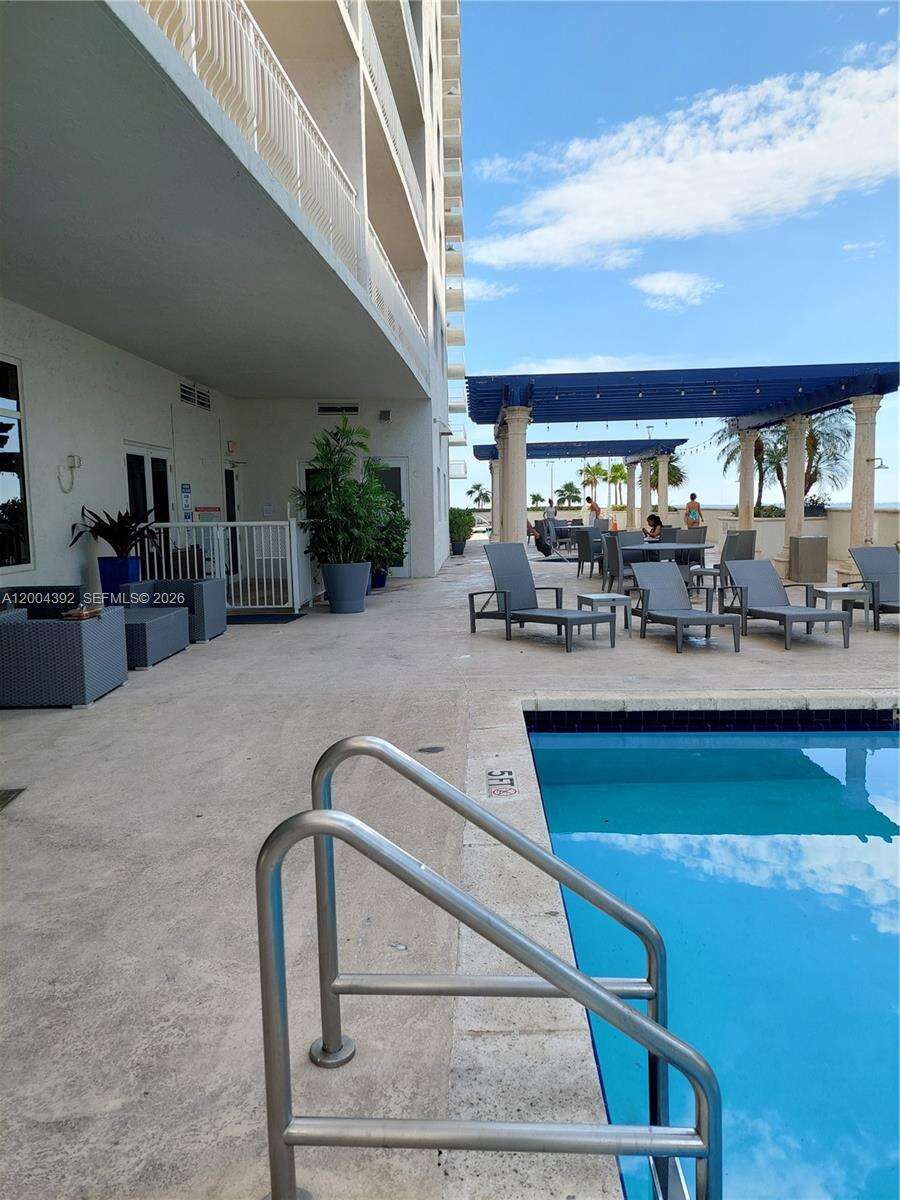 The Club At Brickell Bay at 1200 Brickell Bay Dr, Miami, FL 33131 - For Rent photo 32